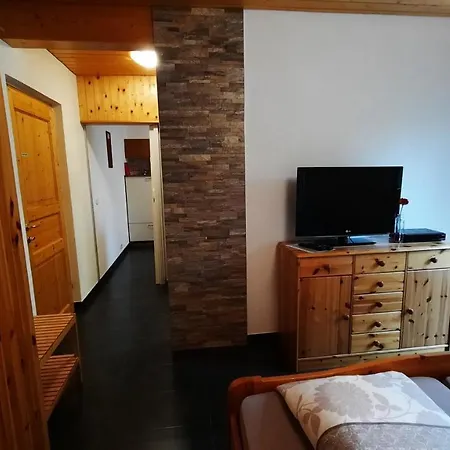 Haus Alexandra Apartma *