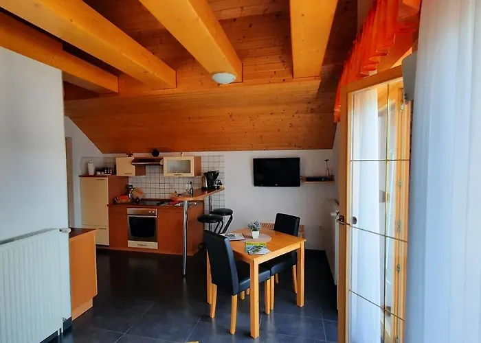 Haus Alexandra شقة